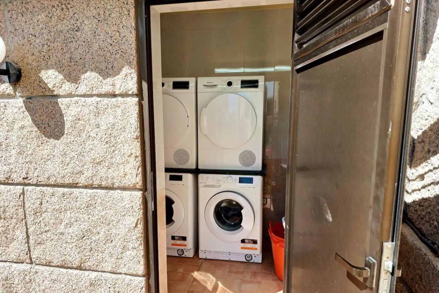 Apartamentos Ababides Baiona Bagian luar foto
